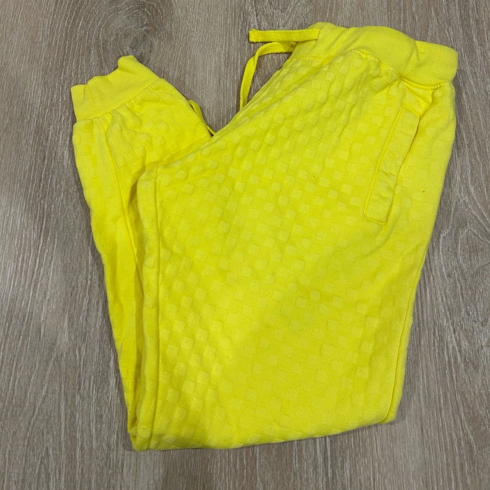 La Detresse Yellow sweatpants with Jogger Style